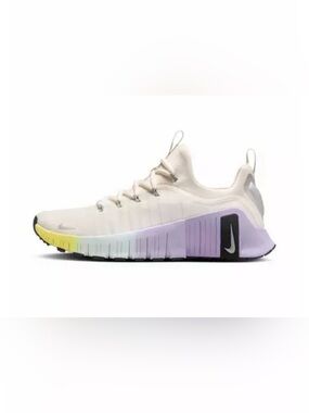 Nike Free Macon 6 SE Phantom Ivory Hydrangeas Woman’s 7